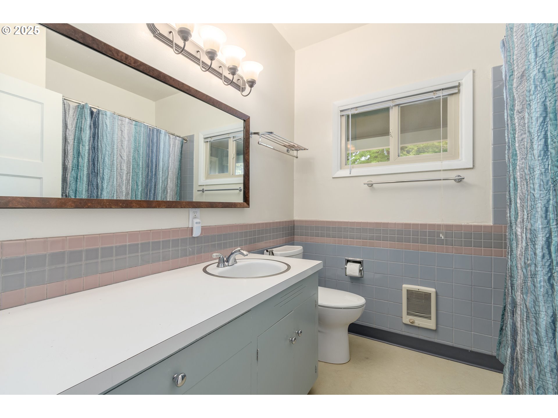4451 Dillard Road Eugene, OR 97405 - Photo 26 of 48 Gallery Image 26