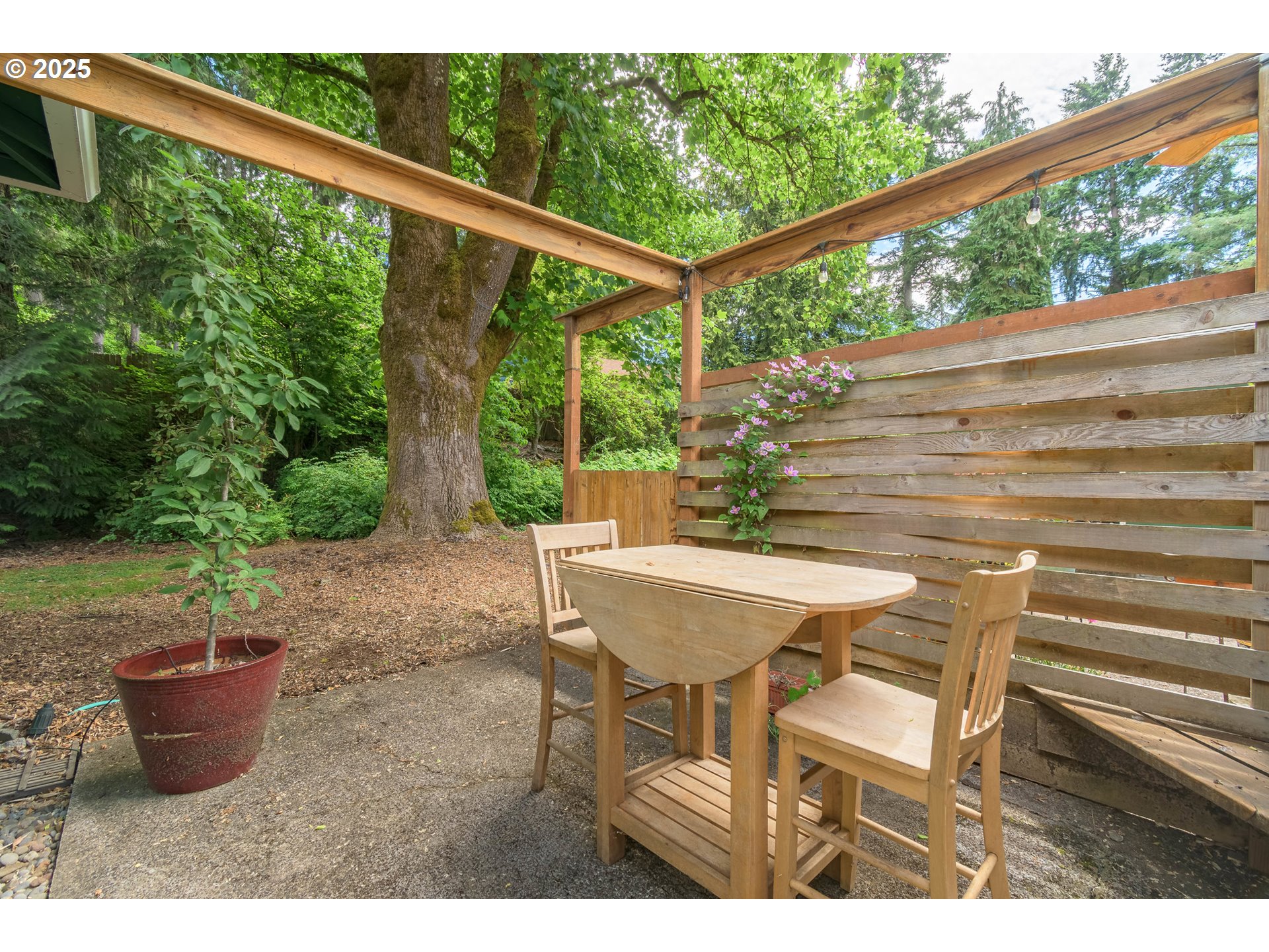 4451 Dillard Road Eugene, OR 97405 - Photo 28 of 48 Gallery Image 28
