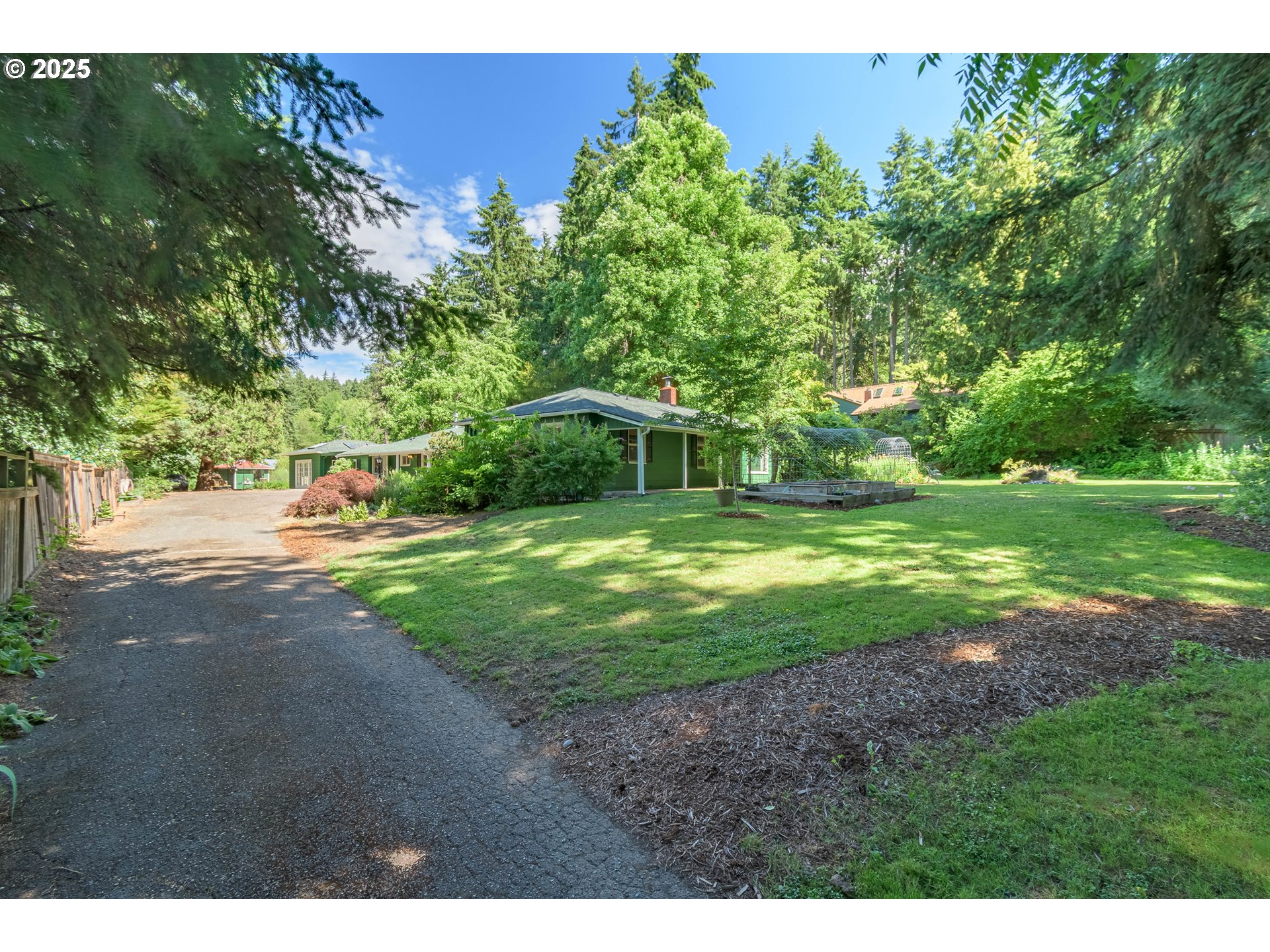 4451 Dillard Road Eugene, OR 97405 - Photo 46 of 48 Gallery Image 46