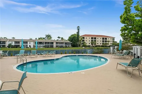 $259,900 | 11921 Seabreeze Cove Lane, Unit 210, Fort Myers, FL 33908
