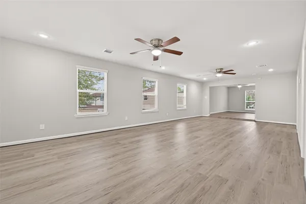 $3,195 | 7739 Antoine Drive, Houston, TX 77088