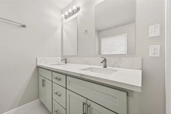 $3,195 | 7739 Antoine Drive, Houston, TX 77088