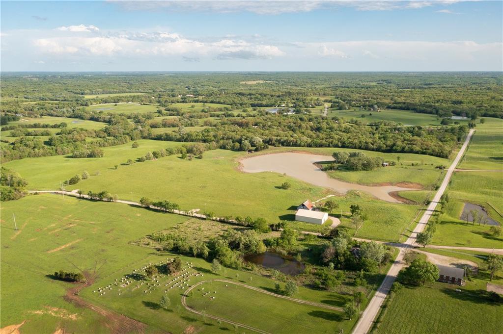 Southeast Tract A 400th Road Warrensburg, MO 64093 - Photo 3 of 52