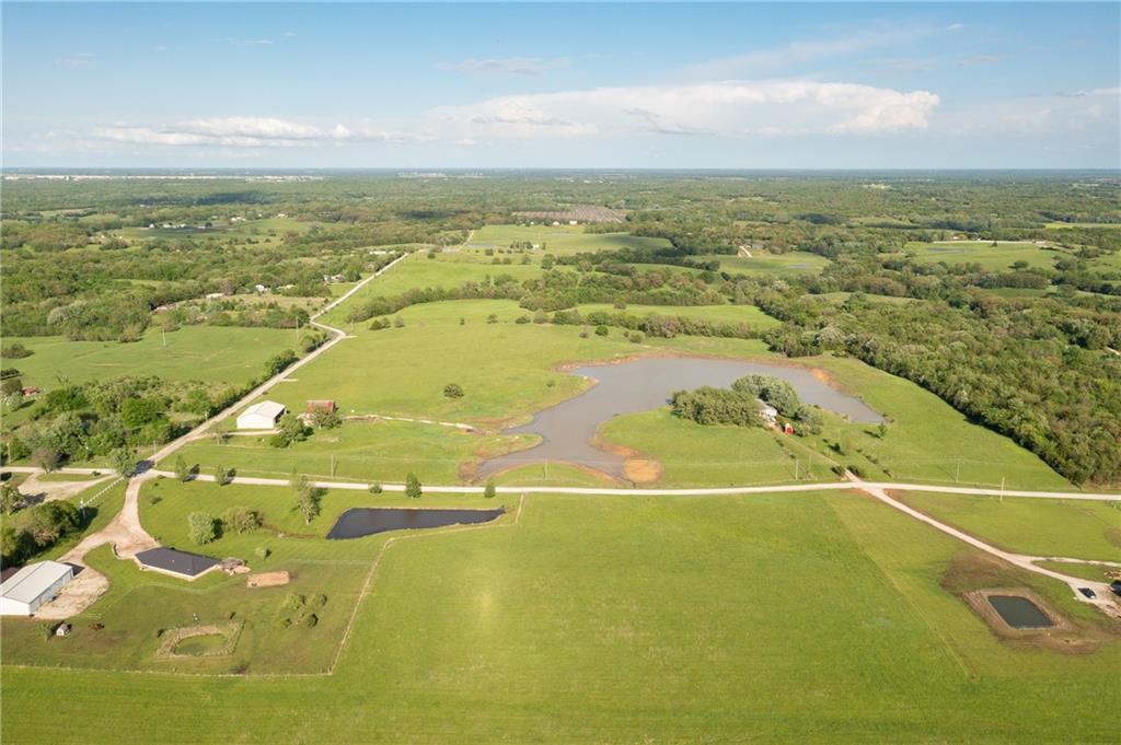 Southeast Tract A 400th Road Warrensburg, MO 64093 - Photo 7 of 52