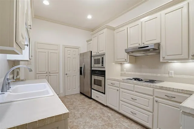 $625,000 | 3732 Clarke Avenue, Fort Worth, TX 76107