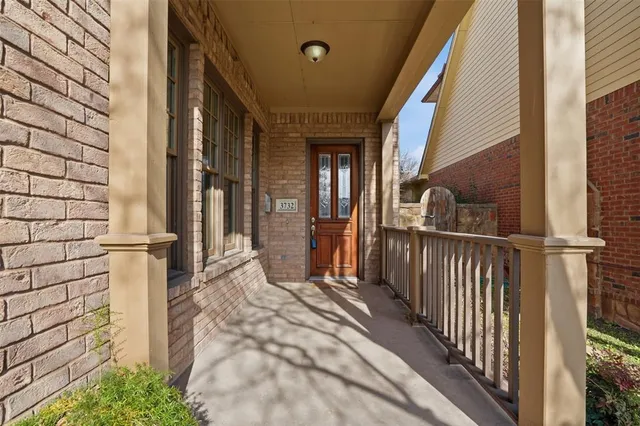 $625,000 | 3732 Clarke Avenue, Fort Worth, TX 76107