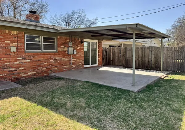$1,450 | 5422 33rd Street, Lubbock, TX 79407
