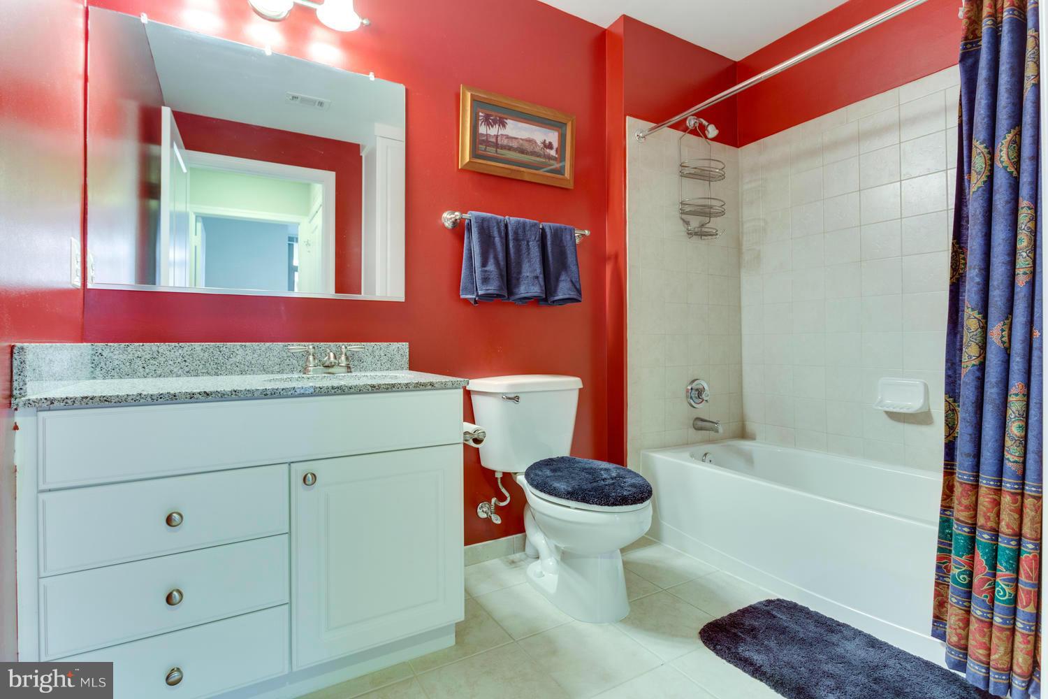 3650 South Glebe Road, Unit 462 Arlington, VA 22202 - Photo 14 of 29 Bath