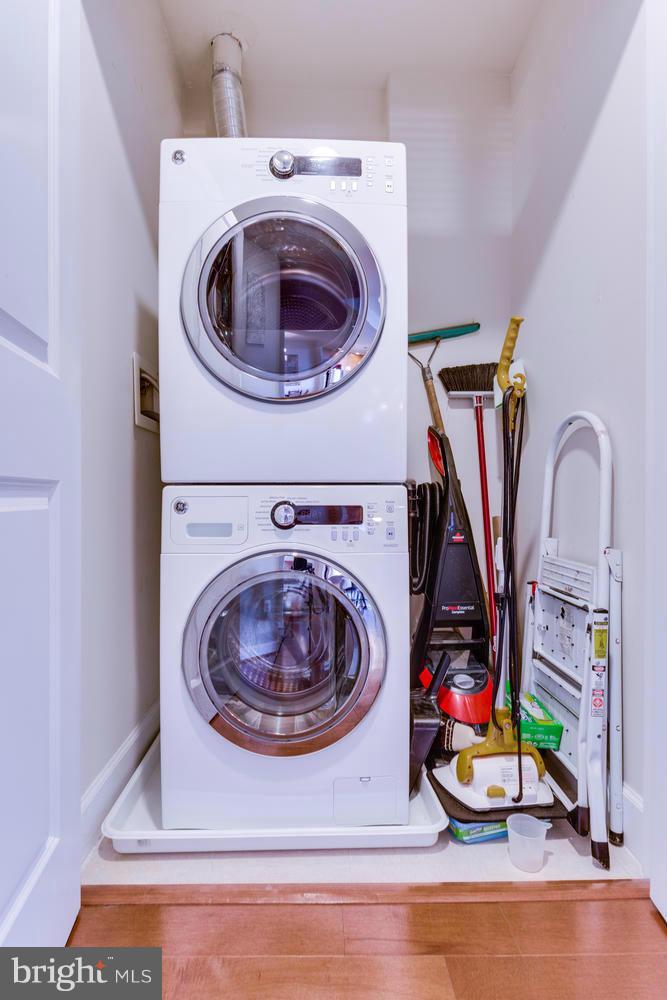 3650 South Glebe Road, Unit 462 Arlington, VA 22202 - Photo 19 of 29 Interior (General)