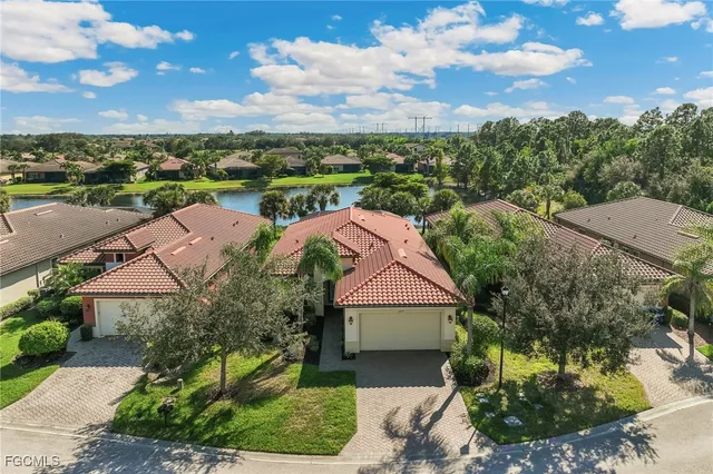 $595,000 | 12459 Kentwood Avenue, Fort Myers, FL 33913