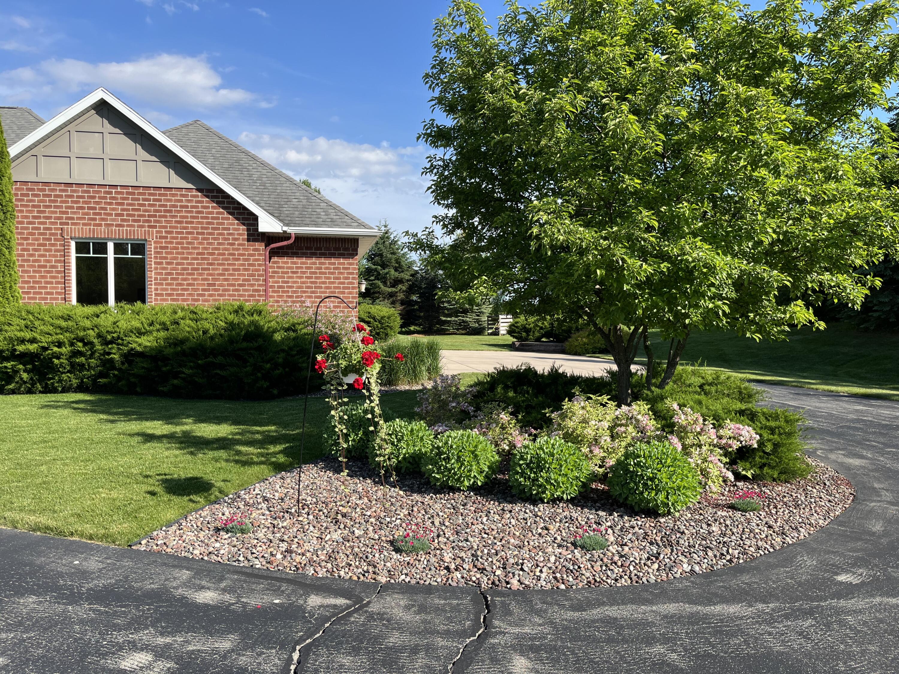 11105 Meadow Ridge Road Whitelaw, WI 54247 - Photo 96 of 126 Side View 2