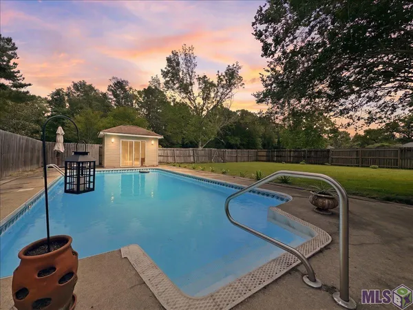 $339,000 | 12016 Willowmore Drive, Baker, LA 70714