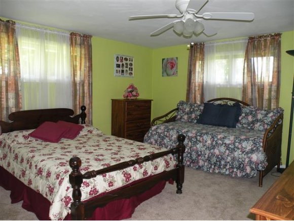 64 Pigeon Hill Road Chenango Forks, NY 13746 - Photo 9 of 12 Gallery Image 9