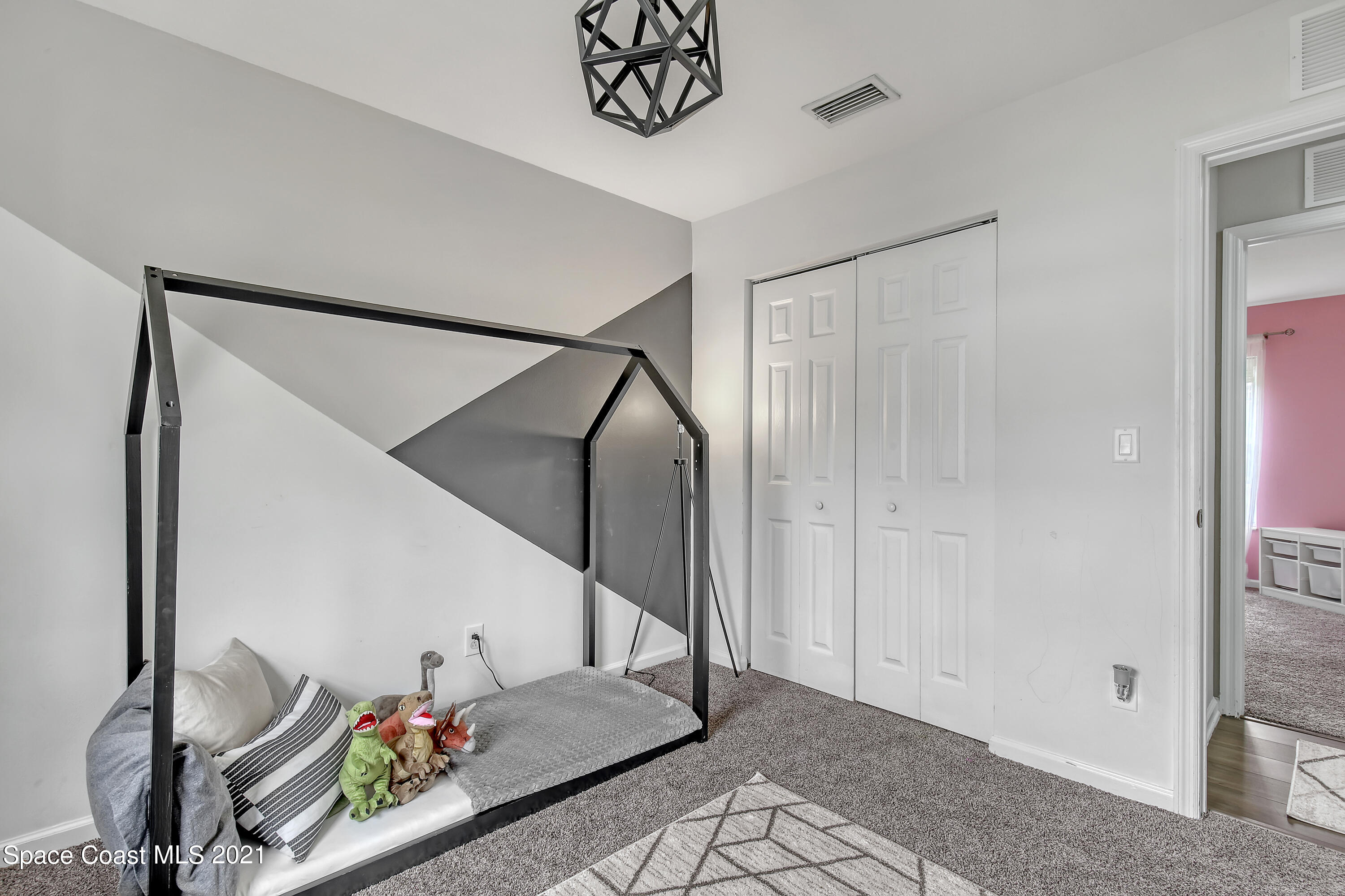 1277 Harlingen Road Southwest Palm Bay, FL 32908 - Photo 23 of 32 a view of an entryway with workspace