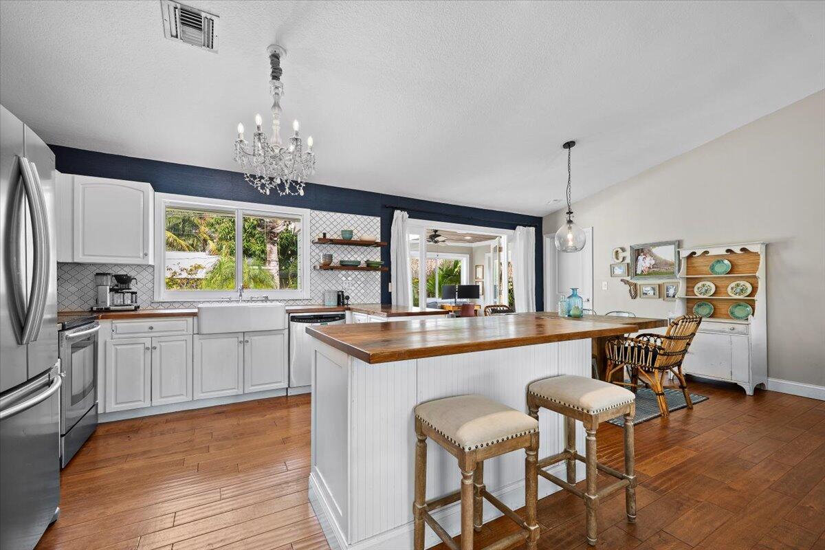 443 Beacon Street Tequesta, FL 33469 - Photo 6 of 31 443 Beacon Street