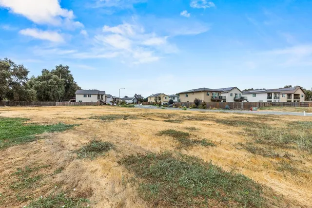 $81,000 | 9675 Reed Street, Knights Landing, CA 95776