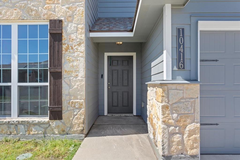 10416 Langham Drive Waco, TX 76708 - Photo 3 of 39