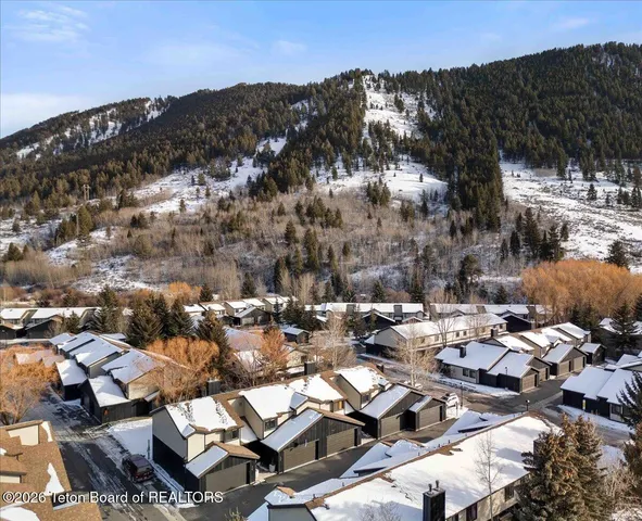 $1,650,000 | 804 Powderhorn Lane, Unit C, Jackson, WY 83001