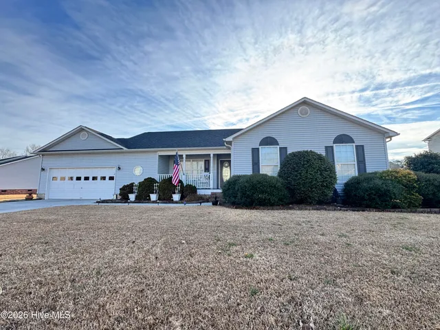 $329,900 | 117 Sidney Lane, Jacksonville, NC 28540