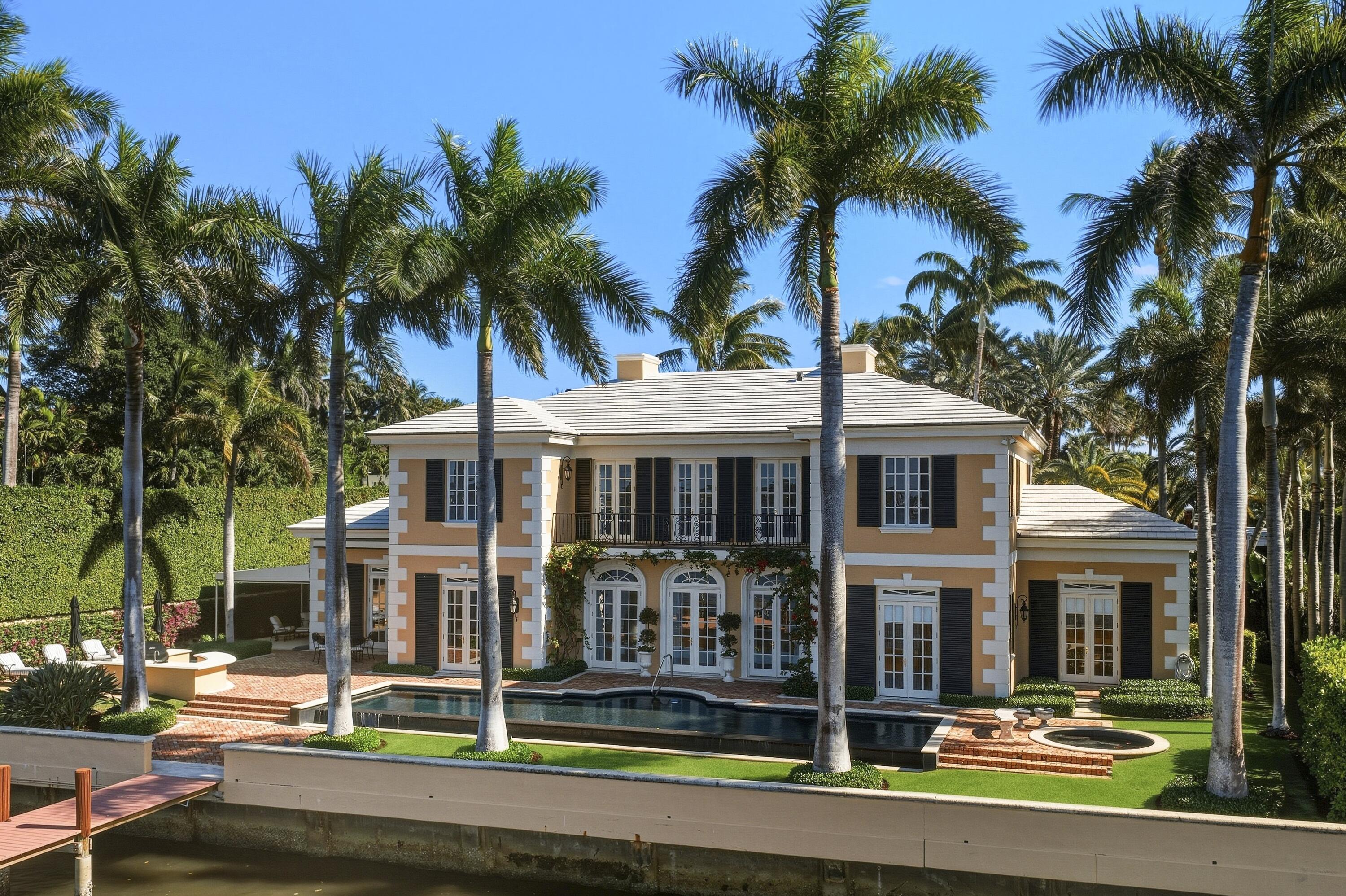 127 Ocean View Road Palm Beach, FL 33480 - Photo 56 of 97 DJI_20260116120135_0062_D_with_grass