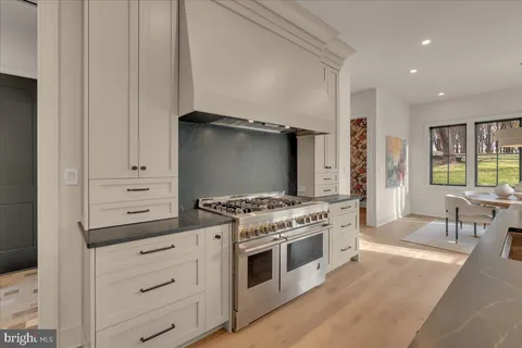 $2,595,000 | 385 Port Royal Avenue, Philadelphia, PA 19128