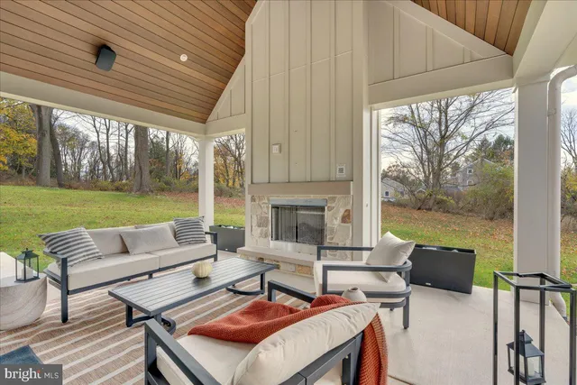 $2,595,000 | 385 Port Royal Avenue, Philadelphia, PA 19128