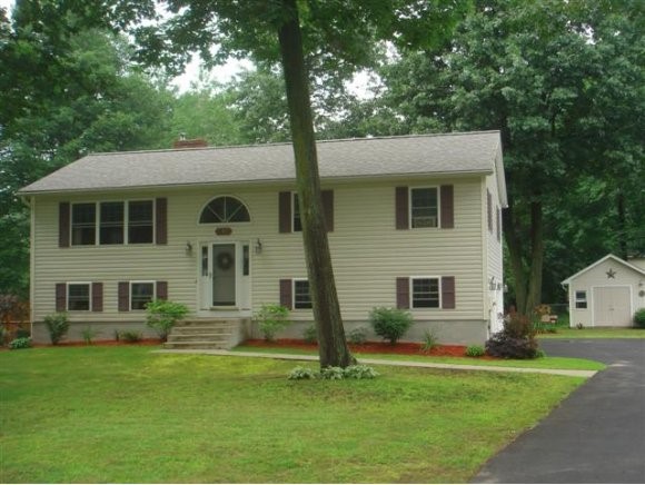 141 Rudgate Road Colchester, VT 05446 - Photo 1 of 1 Gallery Image 1