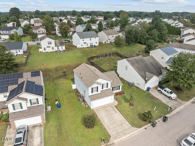 3676 Watkins Ridge Court Raleigh, NC 27616 - Photo 3 of 17 936a81b712ad54f3fe65b13b92ad5872-cc_ft_7