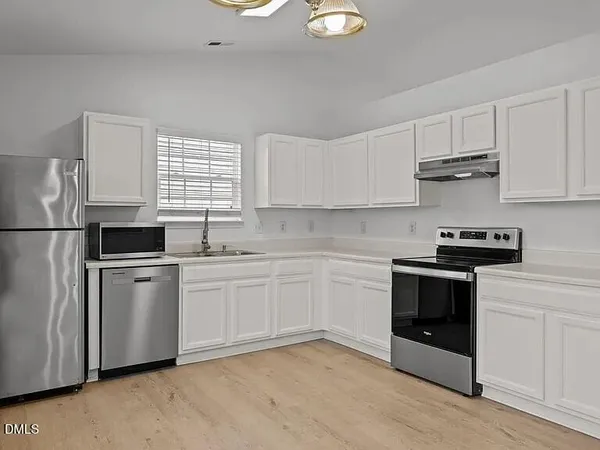 $1,900 | 3676 Watkins Ridge Court, Raleigh, NC 27616