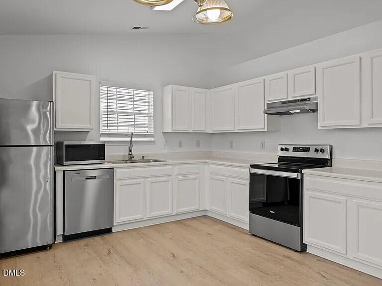 3676 Watkins Ridge Court Raleigh, NC 27616 - Photo 8 of 17 91cadf23c94dfecaa7b6af27b7b8ae2c-cc_ft_7