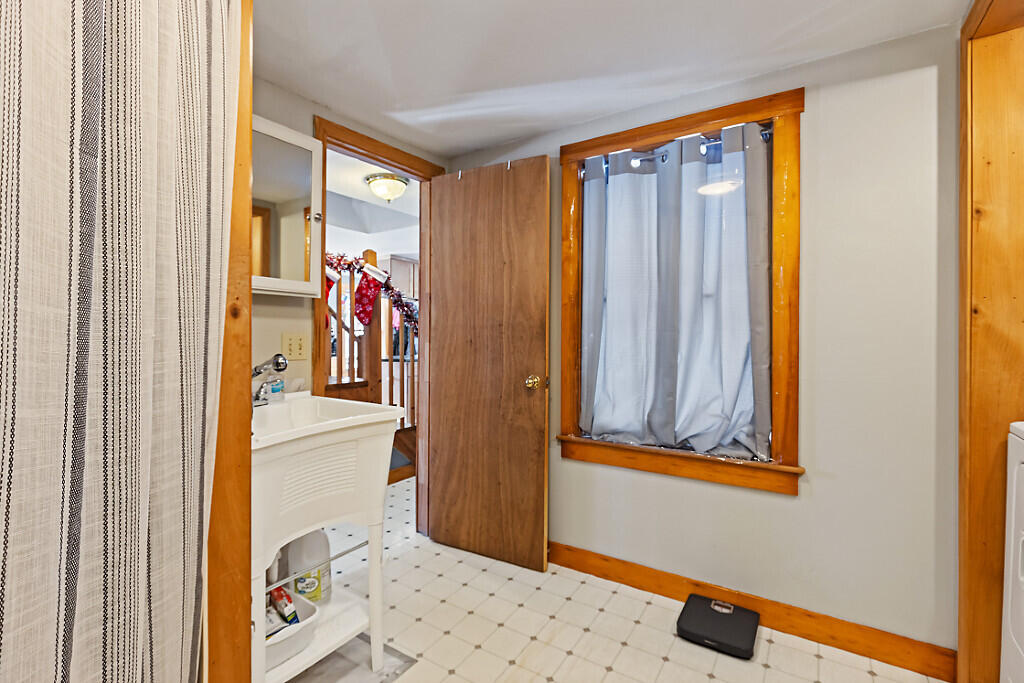 137 Middle Road Fairfield, ME 04937 - Photo 42 of 60 Half Bathroom