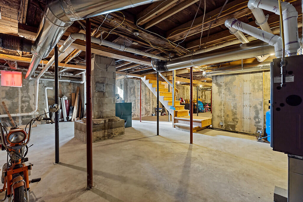 137 Middle Road Fairfield, ME 04937 - Photo 48 of 60 Basement