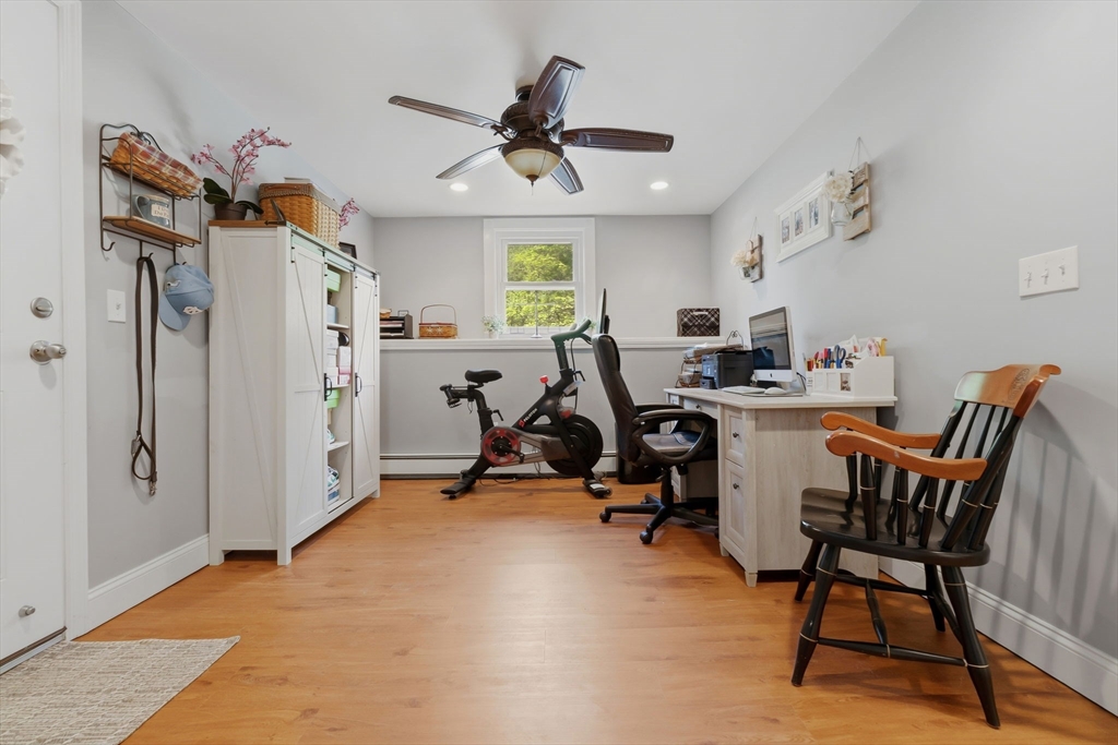 79 Martin Road Reading, MA 01867 - Photo 21 of 42