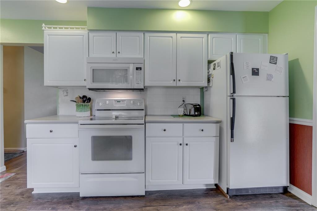 642 Fabyan Road Indianapolis, IN 46217 - Photo 11 of 35 Gallery Image 11