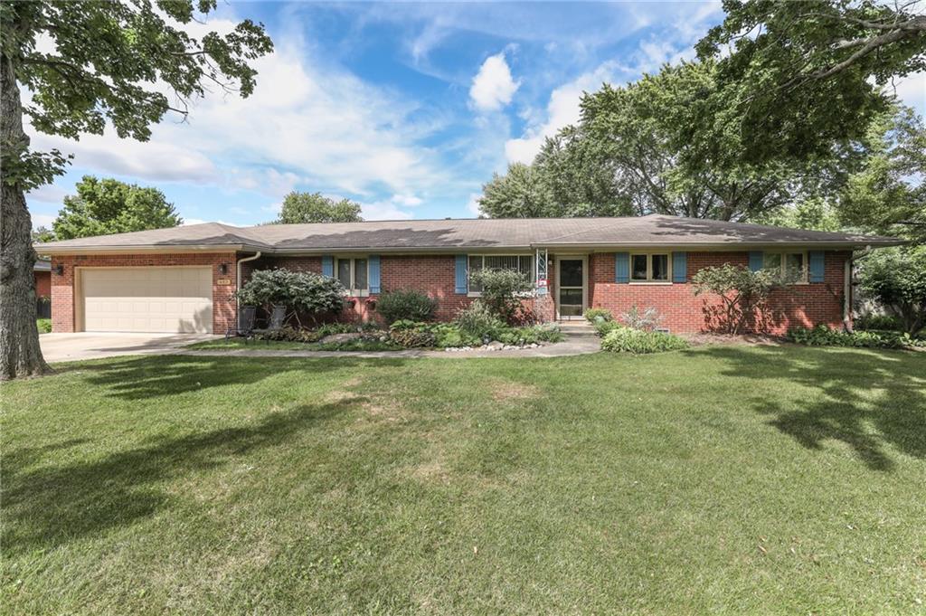 642 Fabyan Road Indianapolis, IN 46217 - Photo 4 of 35 Gallery Image 4