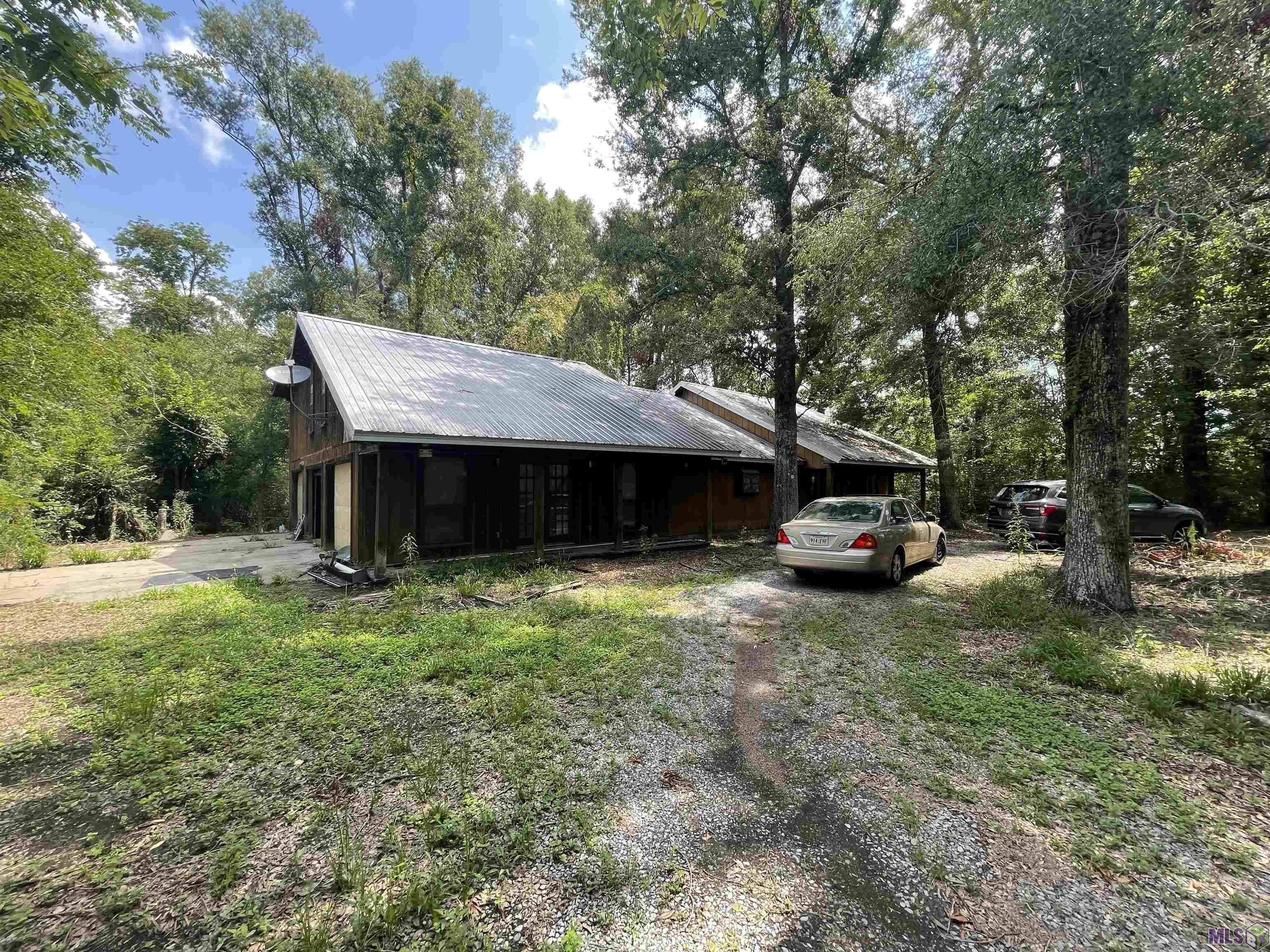 39244 Babin Road Gonzales, LA 70737 - Photo 3 of 5 Gallery Image 3