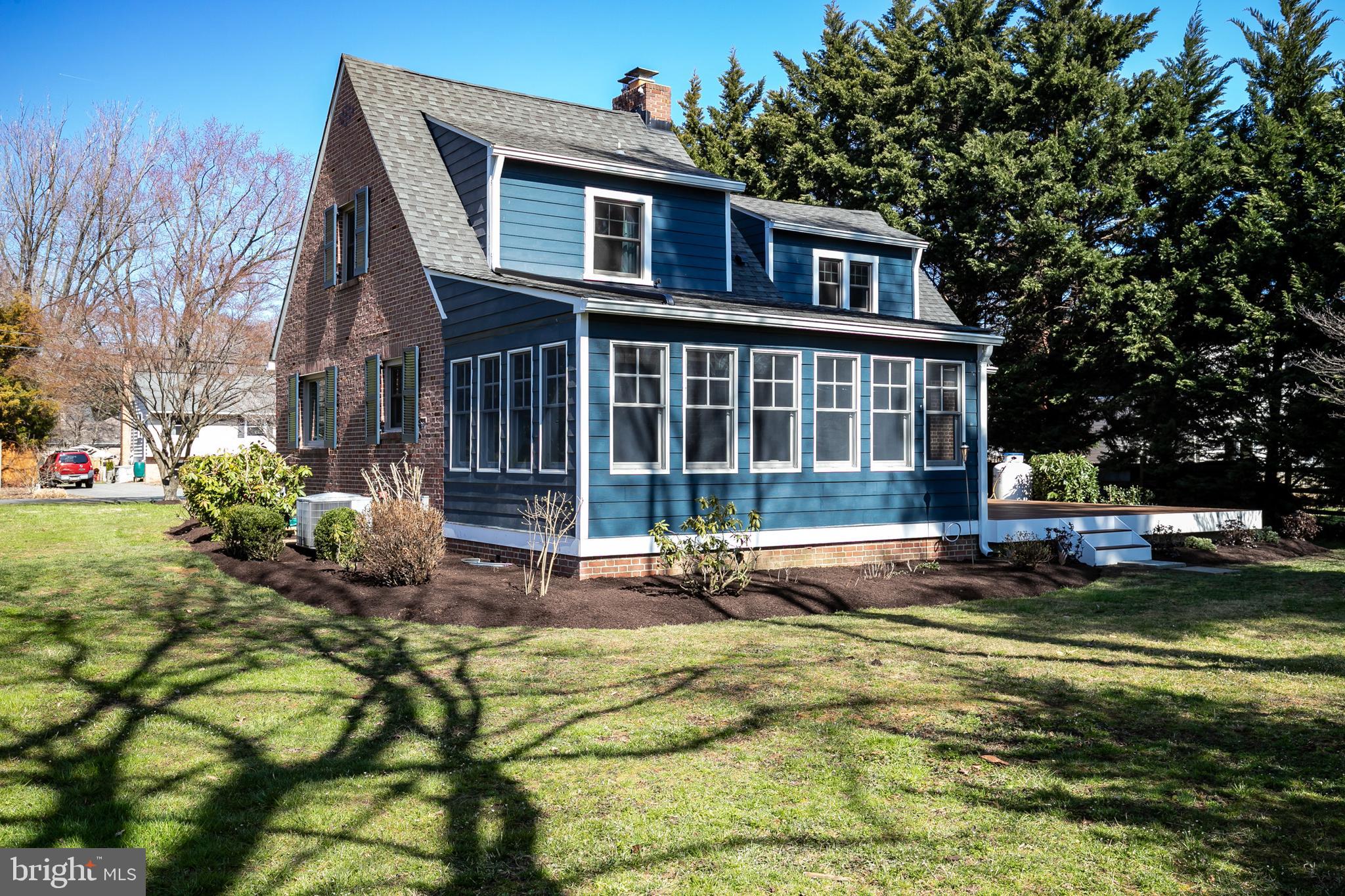 727 Whitehall Beach Road Annapolis, MD 21409 - Photo 38 of 44 a house view with a garden space
