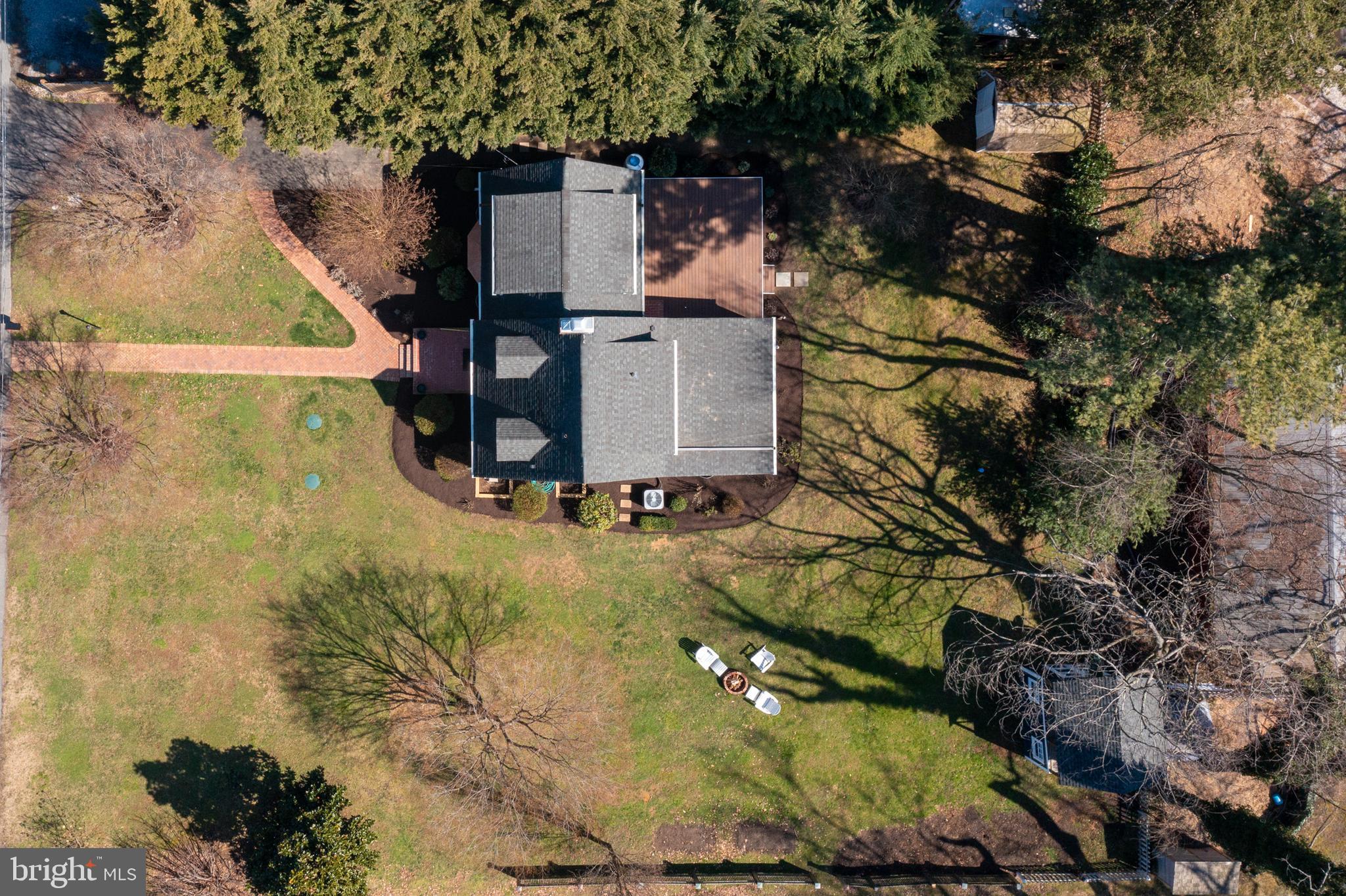 727 Whitehall Beach Road Annapolis, MD 21409 - Photo 44 of 44 a view of a backyard