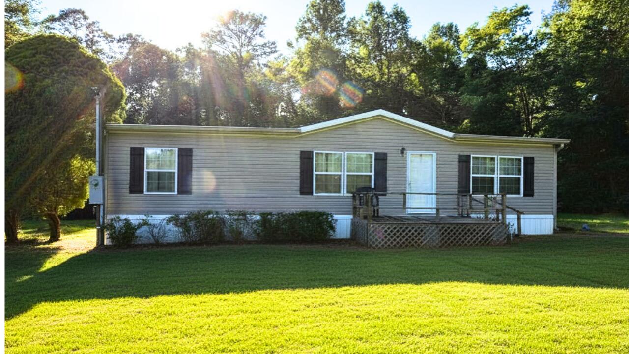 157 Roblyer Road Benton, TN 37307 - Photo 1 of 21 1