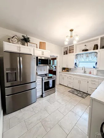 $188,000 | 718 Belleview Avenue, La Junta, CO 81050