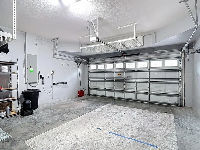 $748,500 | 4217 Fishermans Lake Drive, Lutz, FL 33558