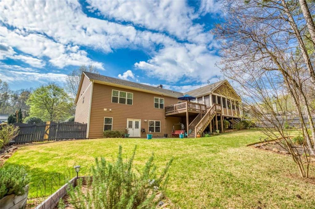 1948 Hearthstone Court Winder, GA 30680 - Photo 7 of 87