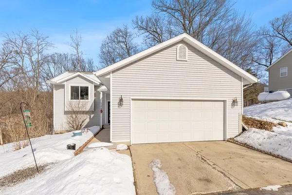 $379,900 | 13875 Rolling Creek Drive, Lowell, MI 49331