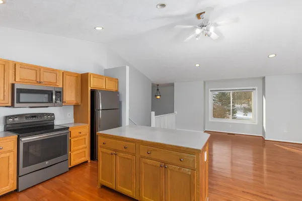 $379,900 | 13875 Rolling Creek Drive, Lowell, MI 49331
