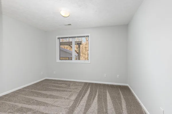 $379,900 | 13875 Rolling Creek Drive, Lowell, MI 49331