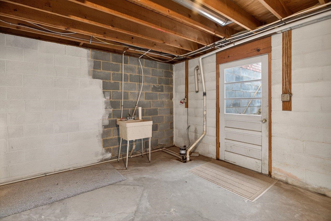 1258 Longs Pump Road Harrisonburg, VA 22802 - Photo 40 of 49