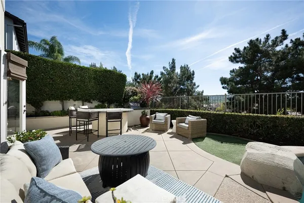 a view of outdoor space yard and patio