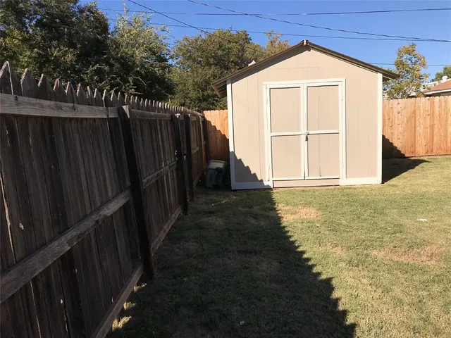 $1,800 | 1318 Mimosa Drive, Abilene, TX 79603