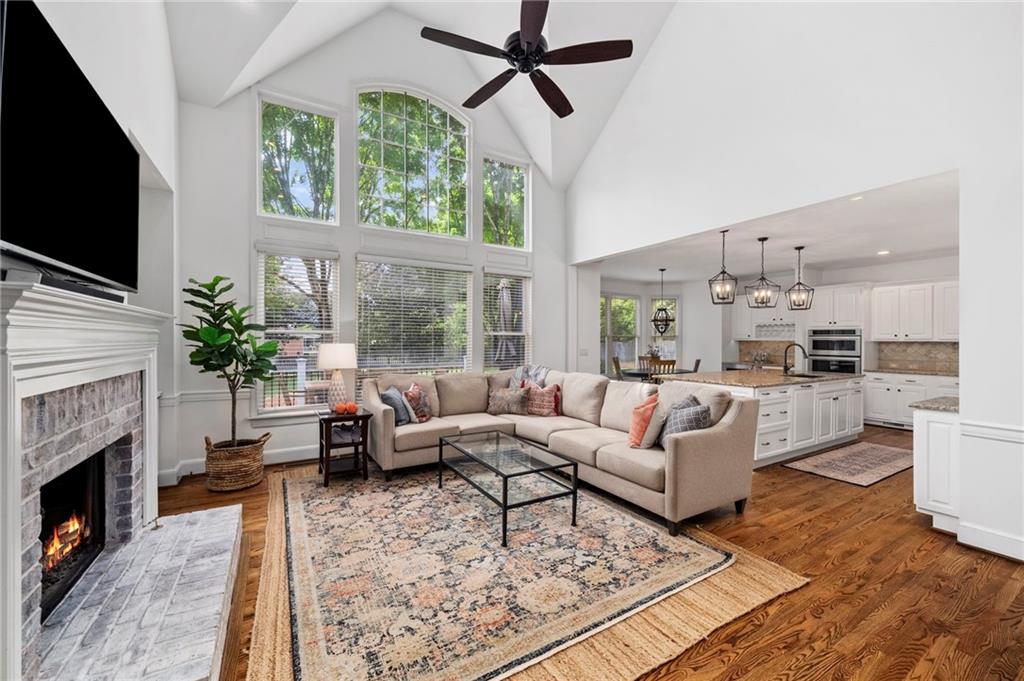 210 Hamilton Way Roswell, GA 30075 - Photo 17 of 67