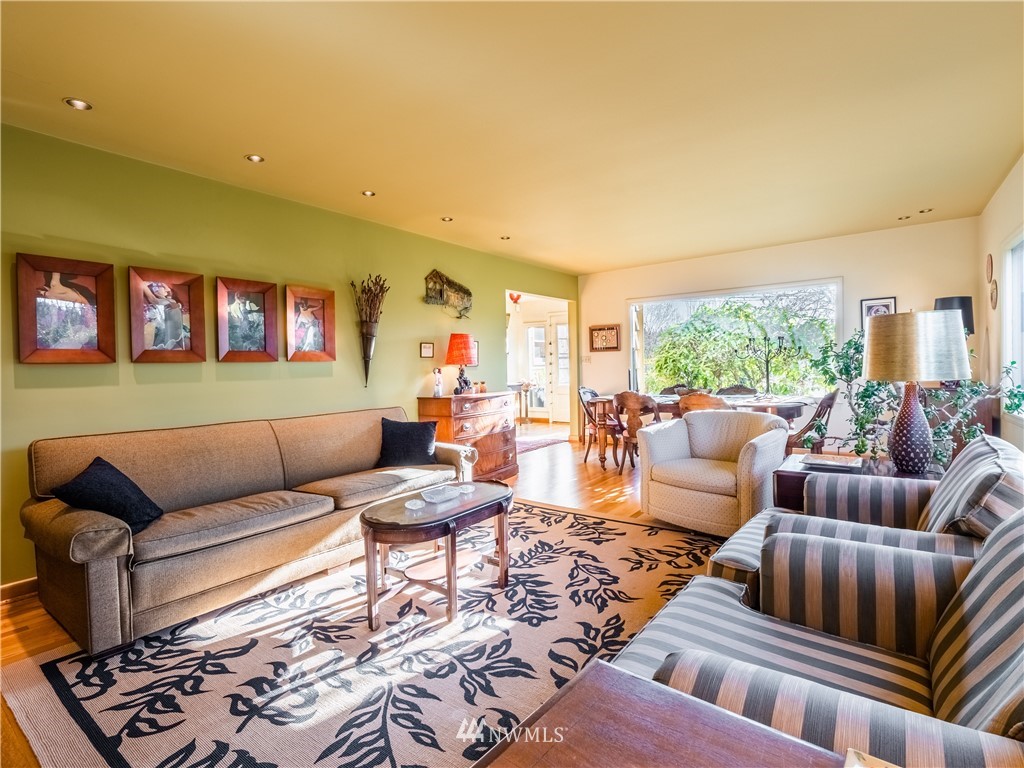 10049 Collins Road Sedro-Woolley, WA 98284 - Photo 11 of 40 Gallery Image 11